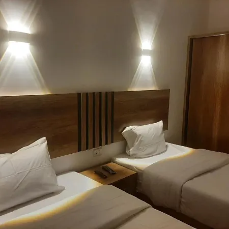 La Casa Beach