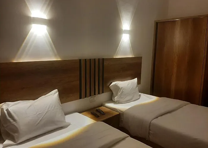 Apartmanhotel La Casa 3*